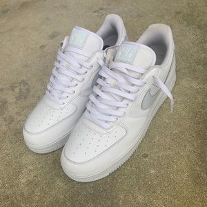 Men’s Nike Air Force 1 size 12